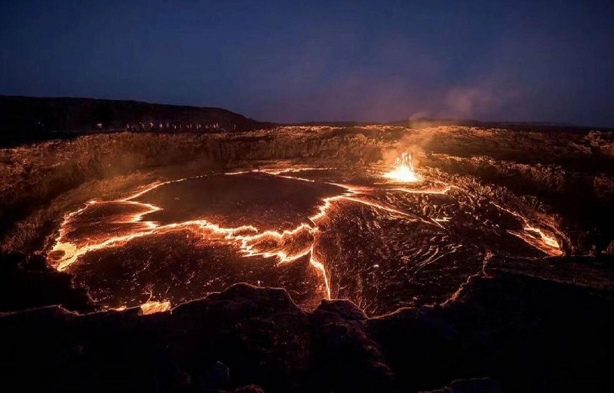 婆罗浮屠到默拉皮火山？婆罗浮屠佛塔简介？-第2张图片-百香果旅游资讯网